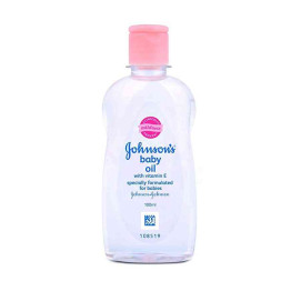 Johnsons baby oil with vitamin e 100 ml